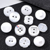 10 mm 11mm 11,5 mm hoher Qualität Perleneffekt weißer Plastikhark -Hemdknopf