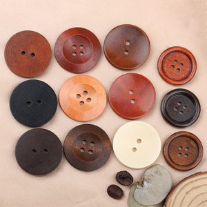 OEM Service Eco Friendly Sustainable 2-holes 4-holes Durable Round Wood Button for Clothing