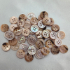 In Stock Fast Delivery High Quality Natural Round Purple Or White River Shell Button for Shirt