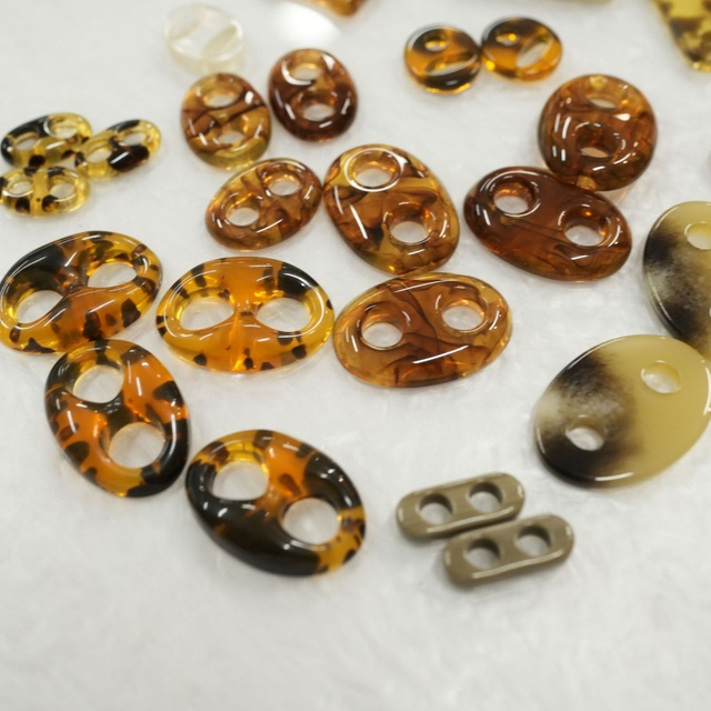 High Quality Oval Shape Small Size Resin Buckle for Bikini Swimwear Cap Garment