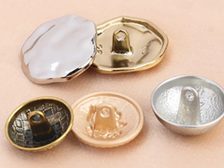 FAQs of custom clothing buttons