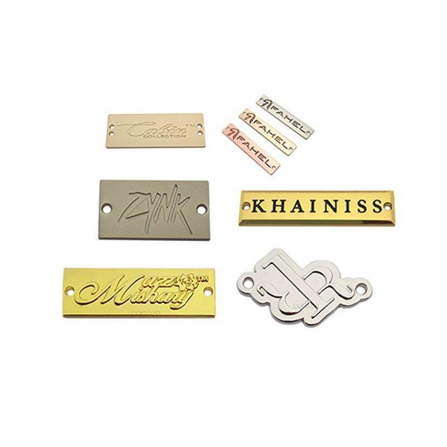 Custom 3D Metal Logo Tag Fashion Design Brand Letters Metal Clothing Label for Handbags Clothes