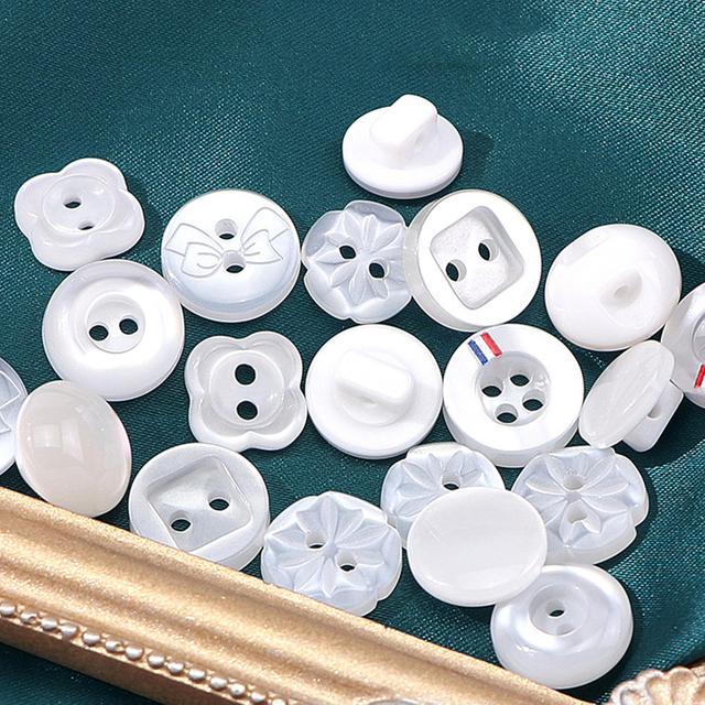 10mm 11mm 11.5mm High Quality Pearl Effect White Plastic Resin Shirt Button