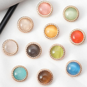 Hot Selling Luxury Decorative Fancy 11mm Resin Metal Shank Shirt Button for Ladies Women