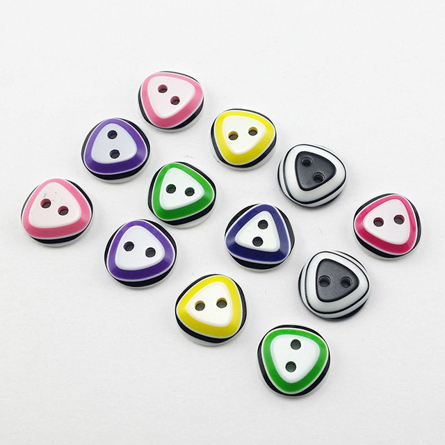 Hot Sale 2 Hole Fish Eye Colorful Plastic Resin Buttons for Children Clothing