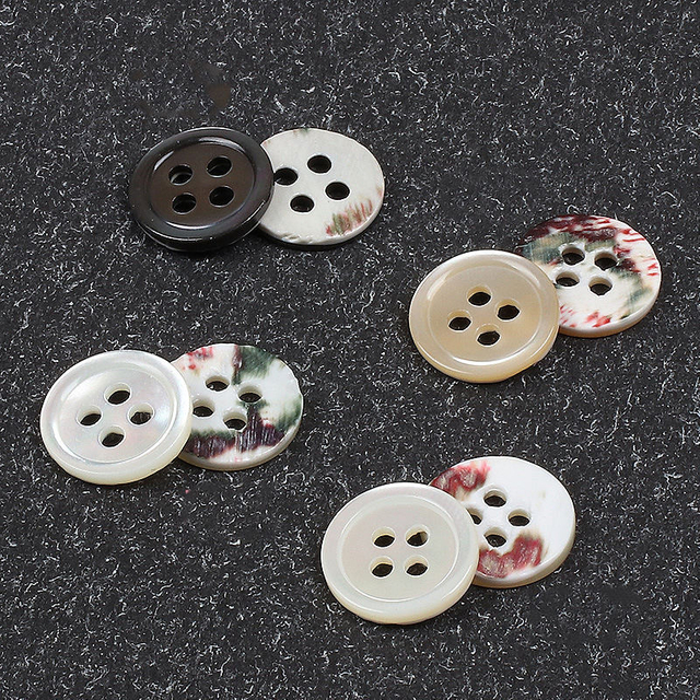natural trocas shell button