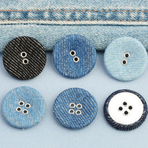 Multi Size Available Aluminum Bottom 2-holes 4-holes Round Fabric Covered Button for Garment